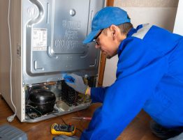 Refrigerator Repair vs Replacement